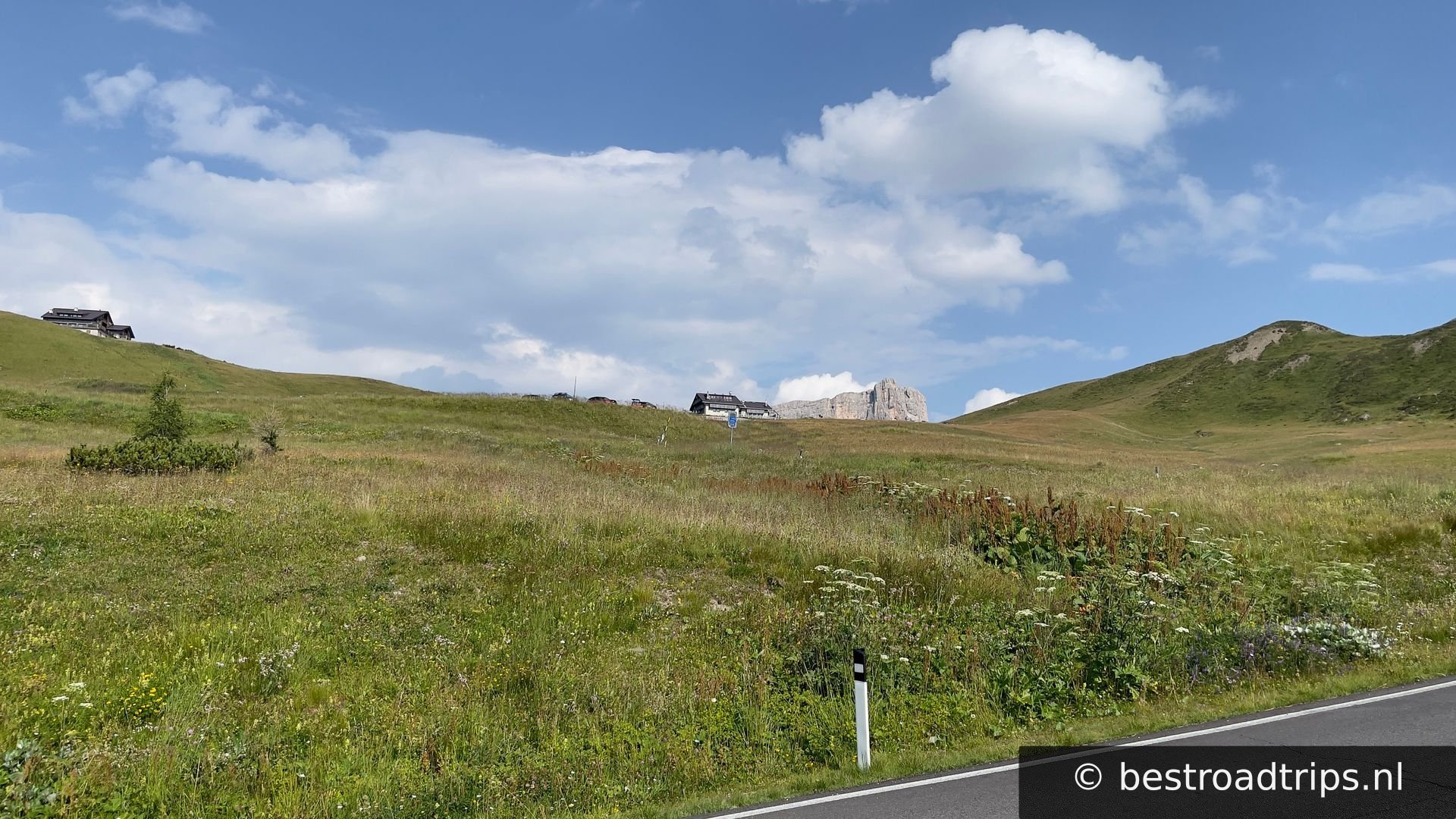 Giau Pass